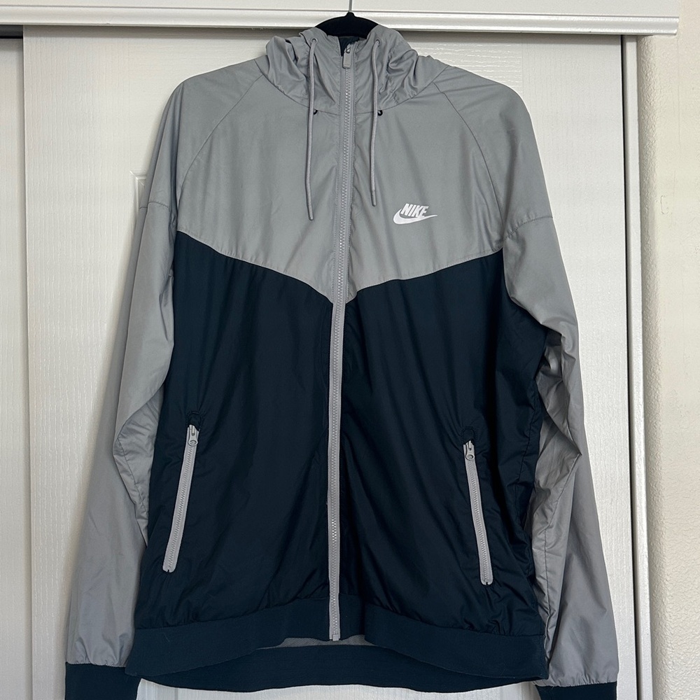Nike Men's Windbreaker